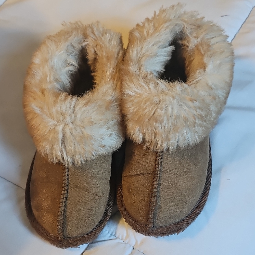 Little Girls Shoes Size 9